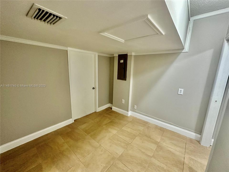 Recientemente alquilado: $2,500 (3 camas, 2 baños, 1030 Pies cuadrados)