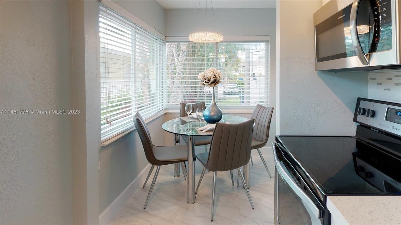 Recently Rented: $2,350 (1 beds, 1 baths, 490 Square Feet)