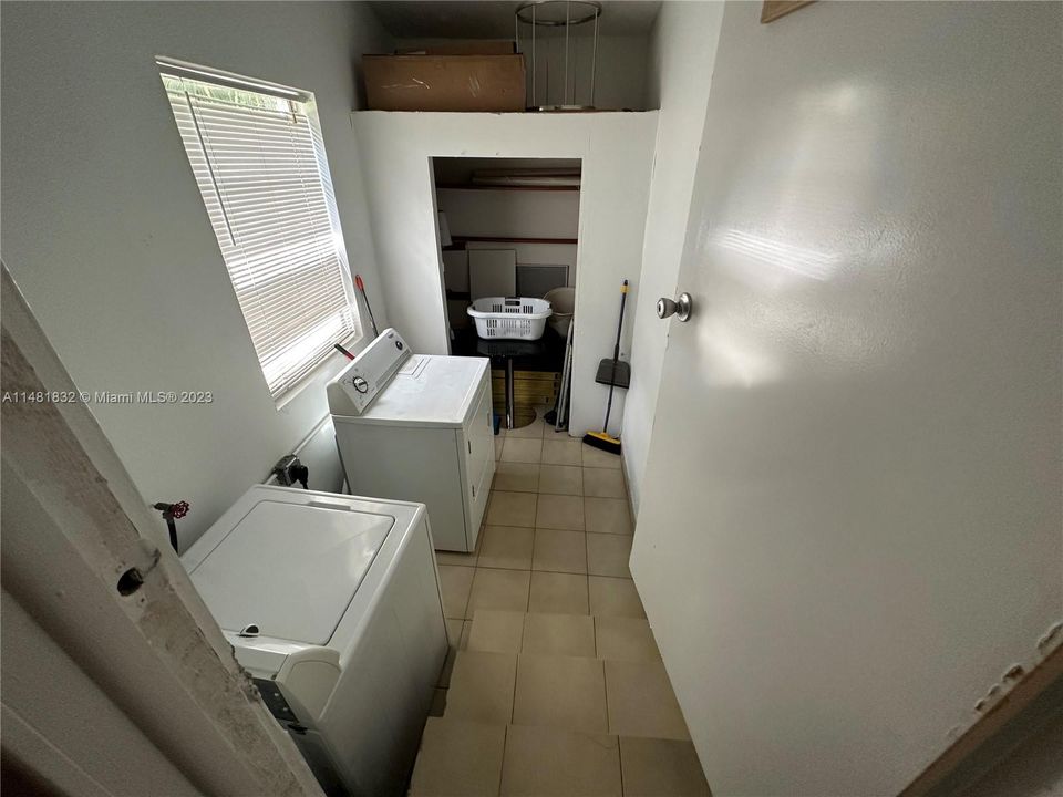 For Rent: $4,500 (4 beds, 2 baths, 1602 Square Feet)