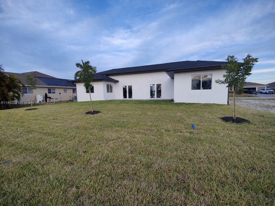 For Sale: $479,900 (3 beds, 2 baths, 0 Square Feet)