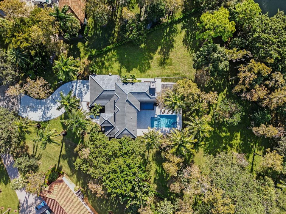 Recently Sold: $1,797,000 (5 beds, 3 baths, 4287 Square Feet)