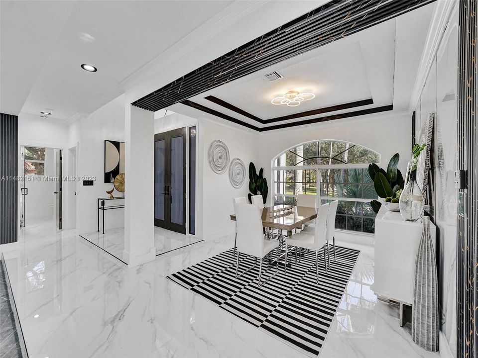 Recently Sold: $1,797,000 (5 beds, 3 baths, 4287 Square Feet)