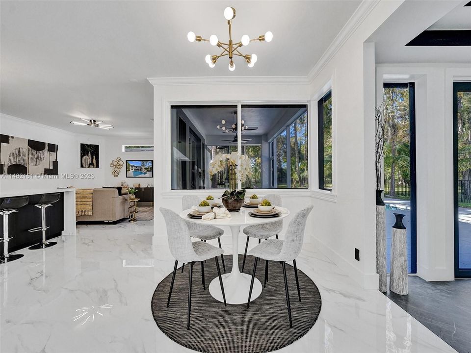 Recently Sold: $1,797,000 (5 beds, 3 baths, 4287 Square Feet)