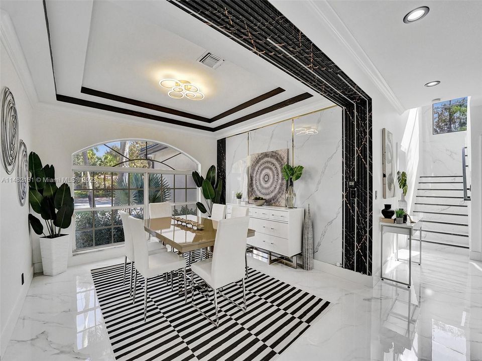 Recently Sold: $1,797,000 (5 beds, 3 baths, 4287 Square Feet)