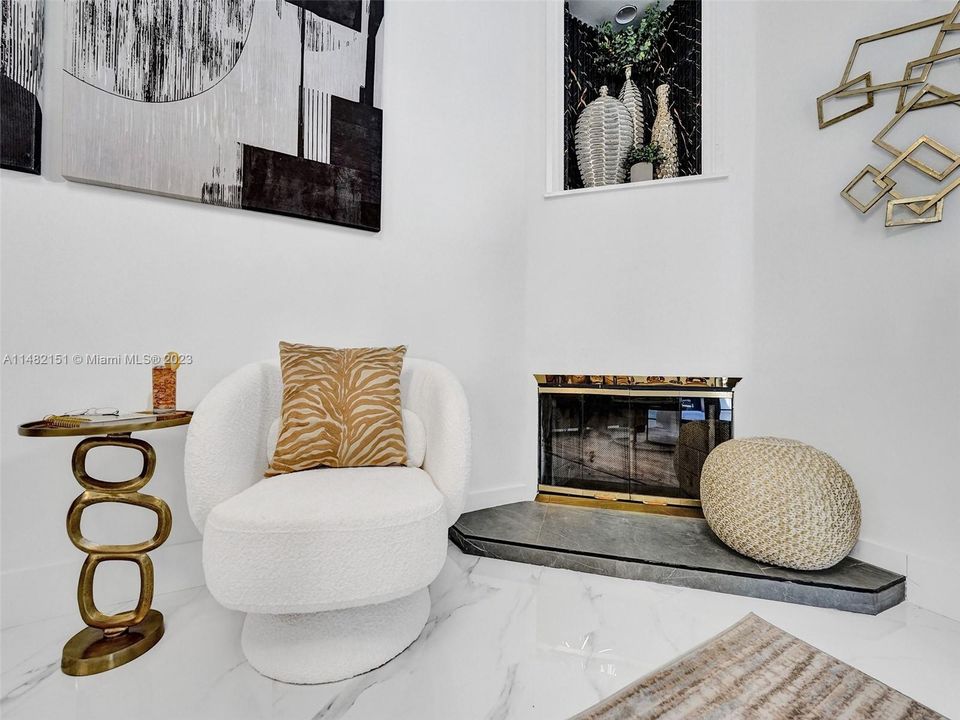 Recently Sold: $1,797,000 (5 beds, 3 baths, 4287 Square Feet)