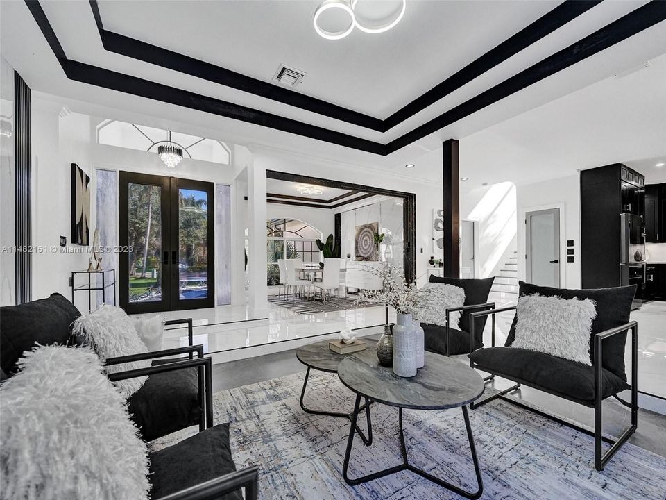 Recently Sold: $1,797,000 (5 beds, 3 baths, 4287 Square Feet)