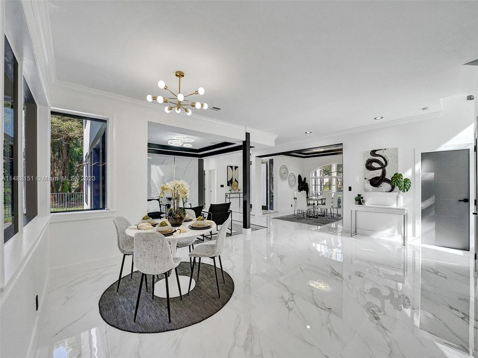 Recently Sold: $1,797,000 (5 beds, 3 baths, 4287 Square Feet)