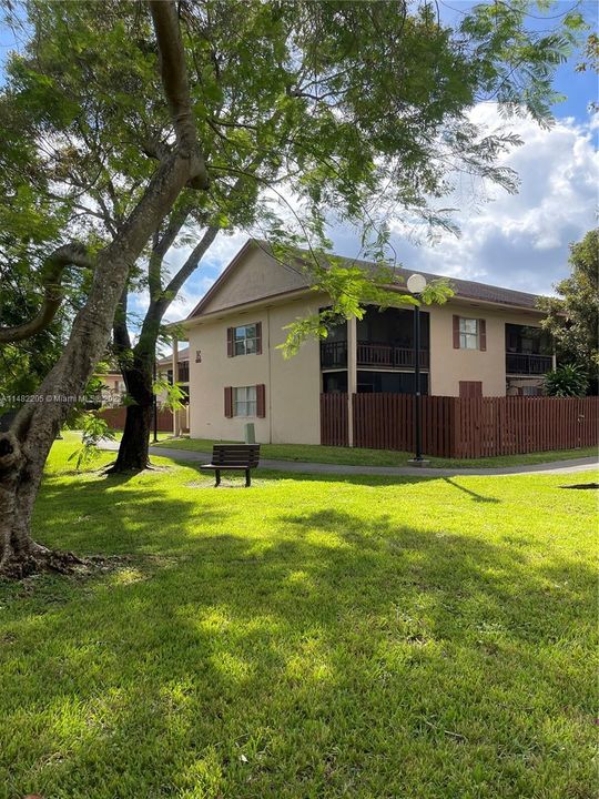 Recently Sold: $325,000 (2 beds, 2 baths, 0 Square Feet)