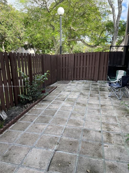 Recently Sold: $325,000 (2 beds, 2 baths, 0 Square Feet)