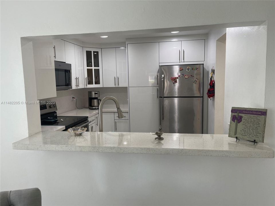 Recently Sold: $325,000 (2 beds, 2 baths, 0 Square Feet)