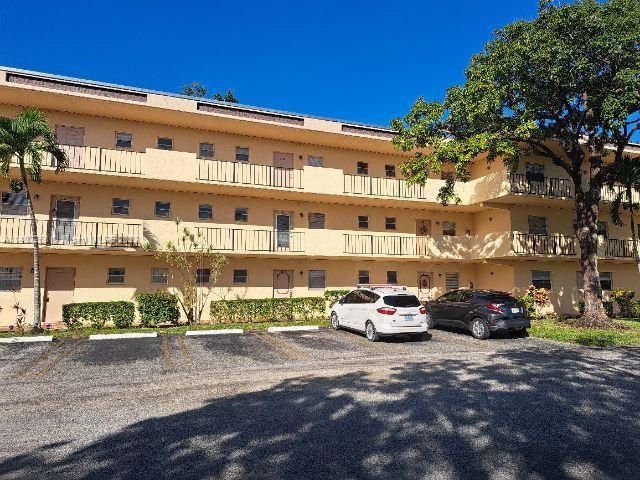 Recently Sold: $164,900 (1 beds, 1 baths, 710 Square Feet)