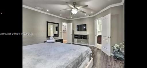 Recently Rented: $4,050 (4 beds, 2 baths, 2128 Square Feet)