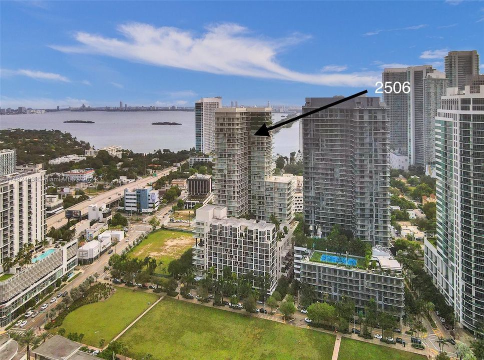 Recently Sold: $435,000 (1 beds, 1 baths, 588 Square Feet)