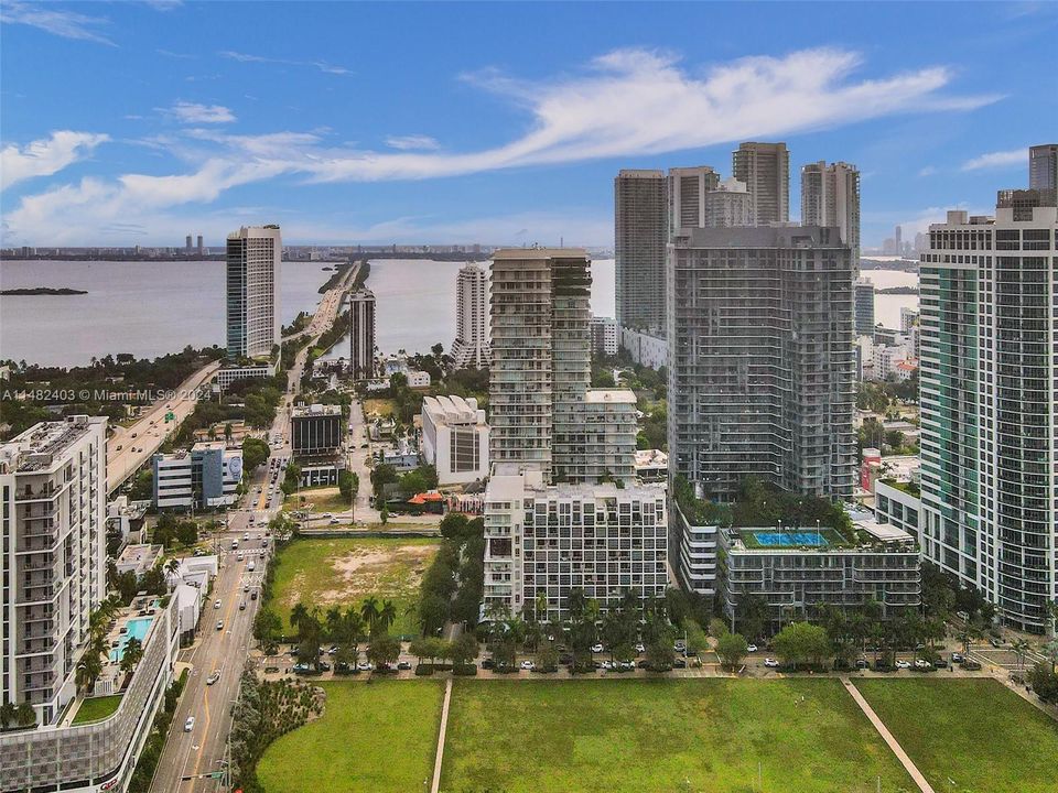 Recently Sold: $435,000 (1 beds, 1 baths, 588 Square Feet)