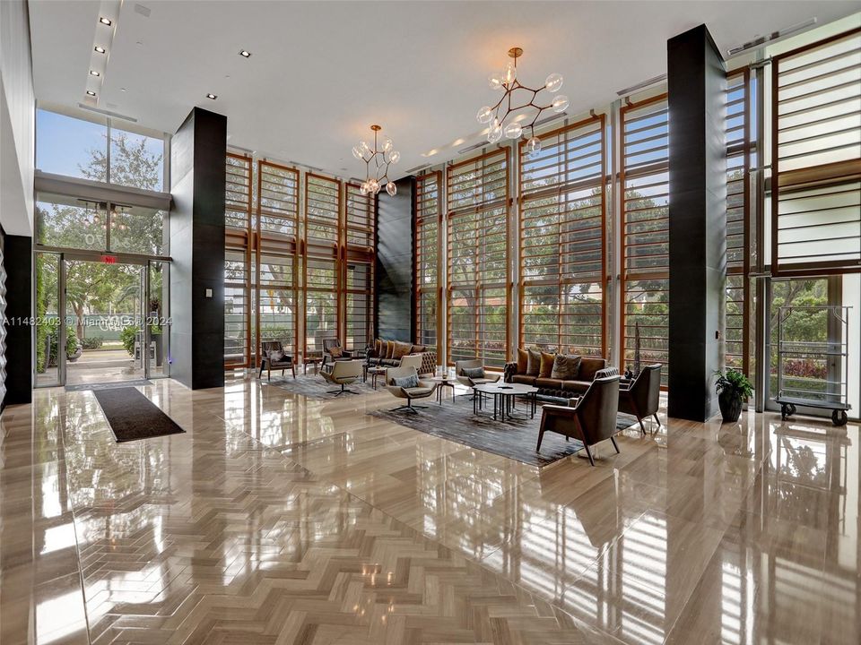 Recently Sold: $435,000 (1 beds, 1 baths, 588 Square Feet)