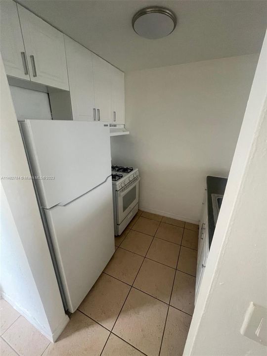 Recientemente alquilado: $2,300 (2 camas, 1 baños, 760 Pies cuadrados)