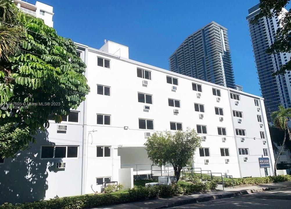 Недавно арендовано: $1,800 (1 спален, 1 ванн, 650 Квадратных фут)