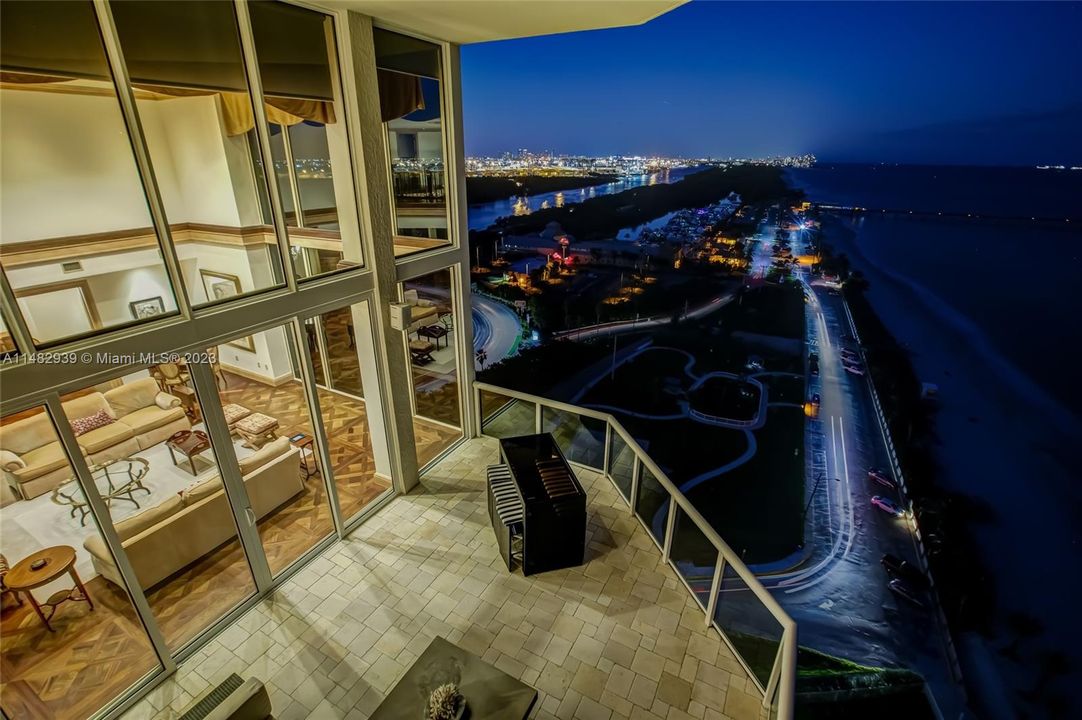 Master Bedroom Main Balcony Dusk View