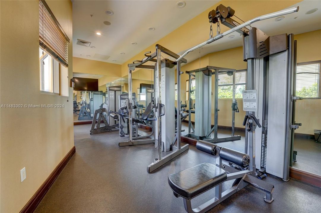 Recently Sold: $2,598,000 (3 beds, 3 baths, 2383 Square Feet)