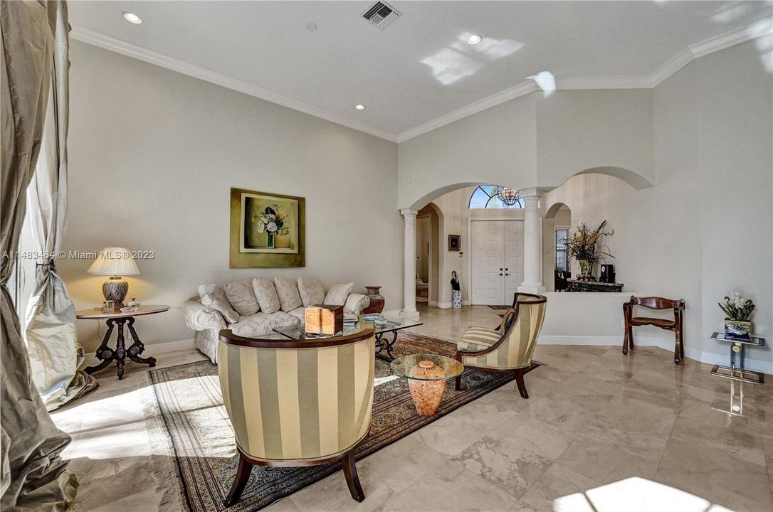 Recently Sold: $2,150,000 (4 beds, 4 baths, 3823 Square Feet)