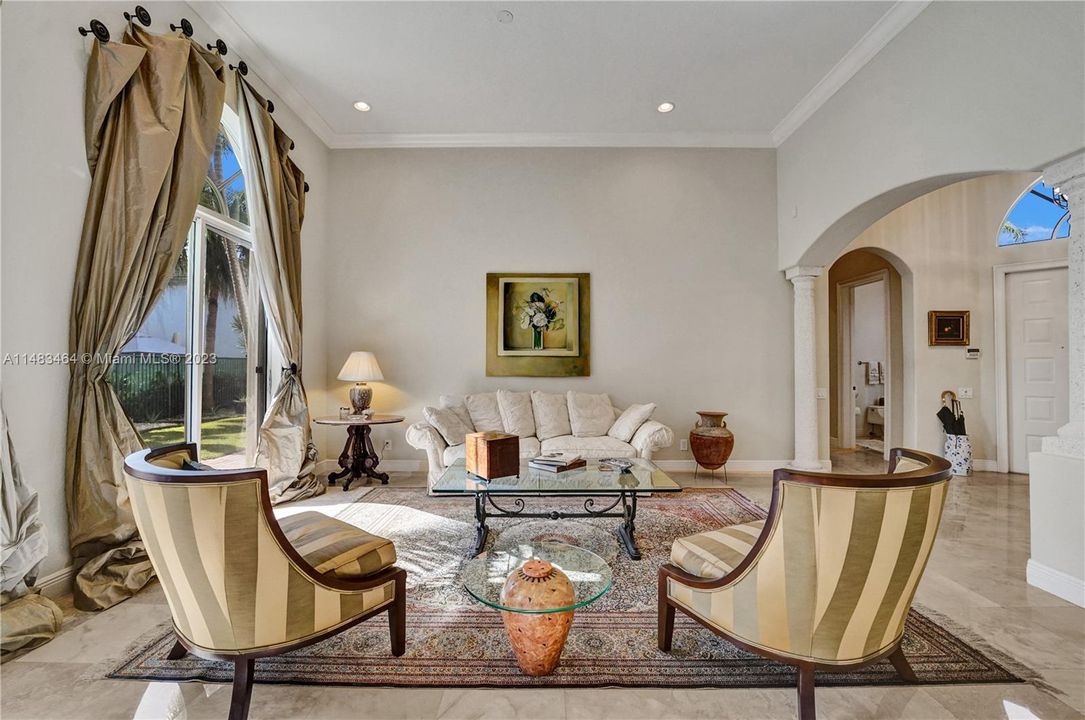 Recently Sold: $2,150,000 (4 beds, 4 baths, 3823 Square Feet)