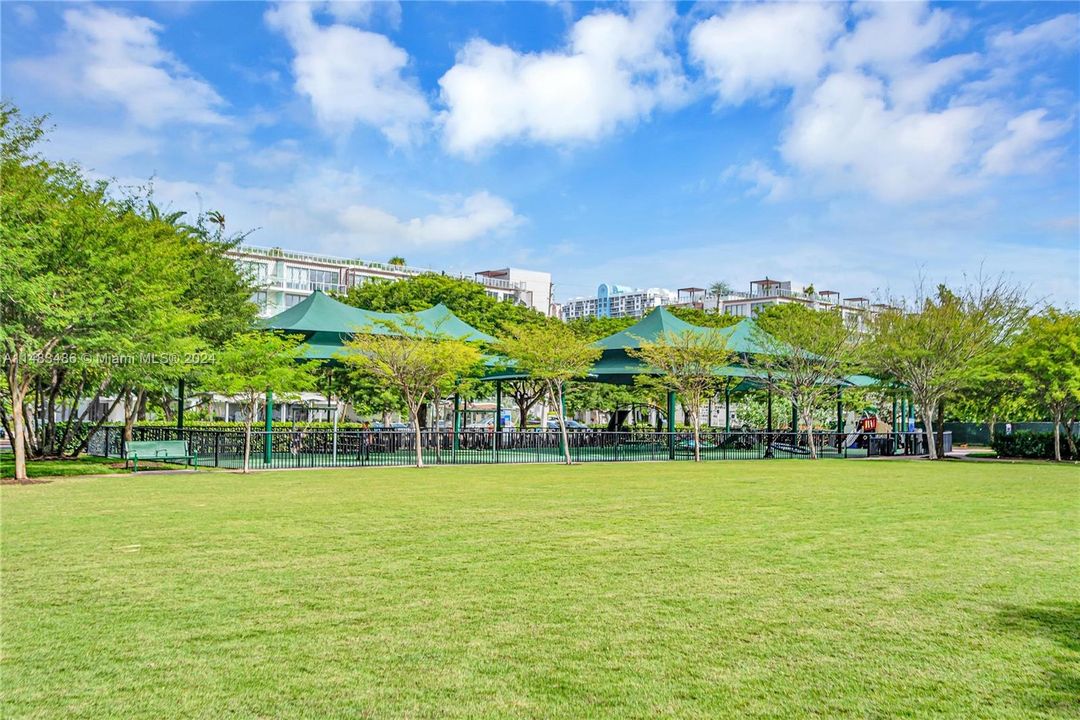 Недавно продано: $1,289,000 (3 спален, 3 ванн, 2388 Квадратных фут)