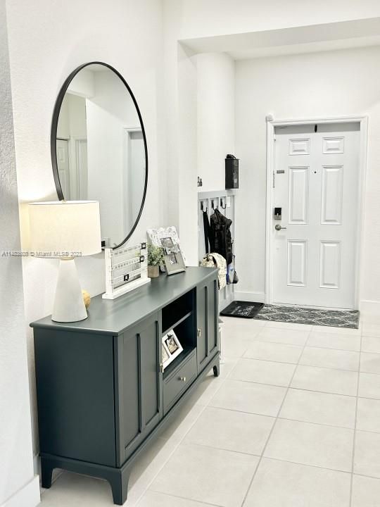 Recently Sold: $690,000 (4 beds, 3 baths, 1901 Square Feet)