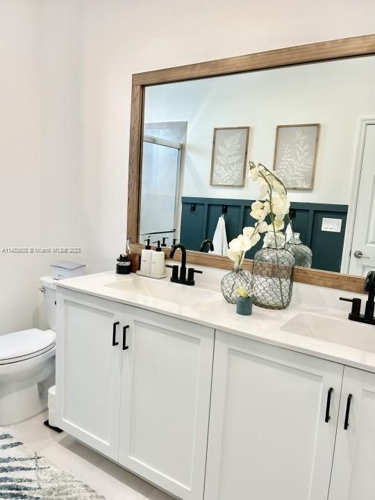 Recently Sold: $690,000 (4 beds, 3 baths, 1901 Square Feet)