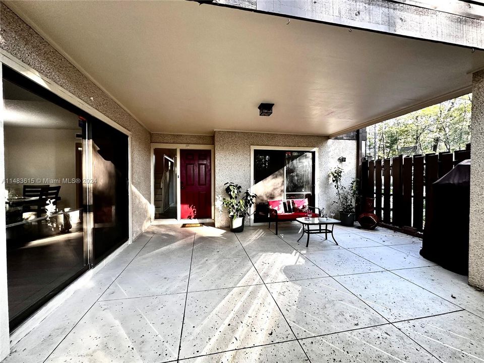 Recently Sold: $269,999 (3 beds, 2 baths, 1586 Square Feet)