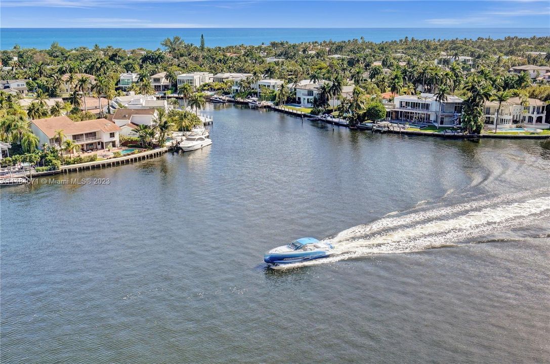 Недавно продано: $1,460,000 (2 спален, 2 ванн, 2980 Квадратных фут)