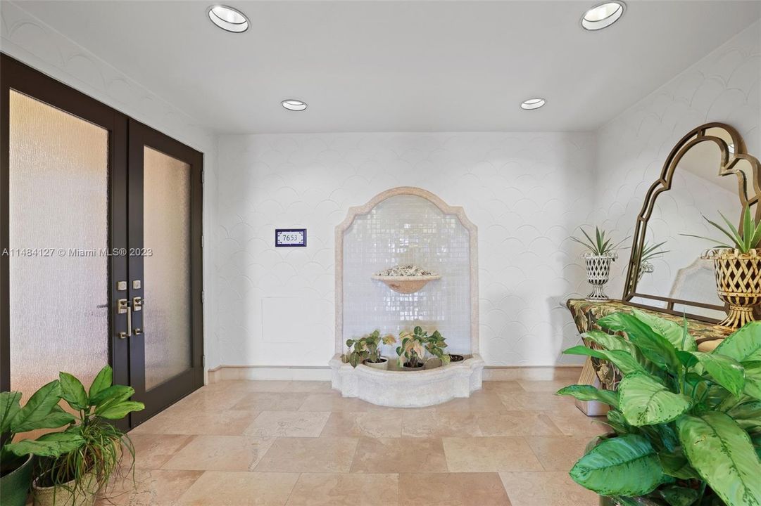 Recently Sold: $6,100,000 (3 beds, 3 baths, 3122 Square Feet)