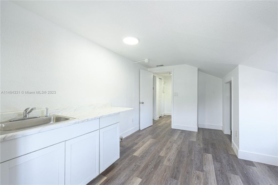Recently Sold: $469,999 (0 beds, 0 baths, 0 Square Feet)