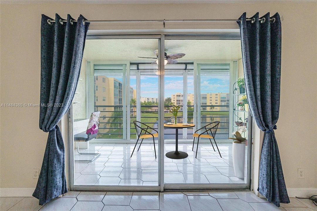 Recently Rented: $2,200 (2 beds, 2 baths, 1190 Square Feet)