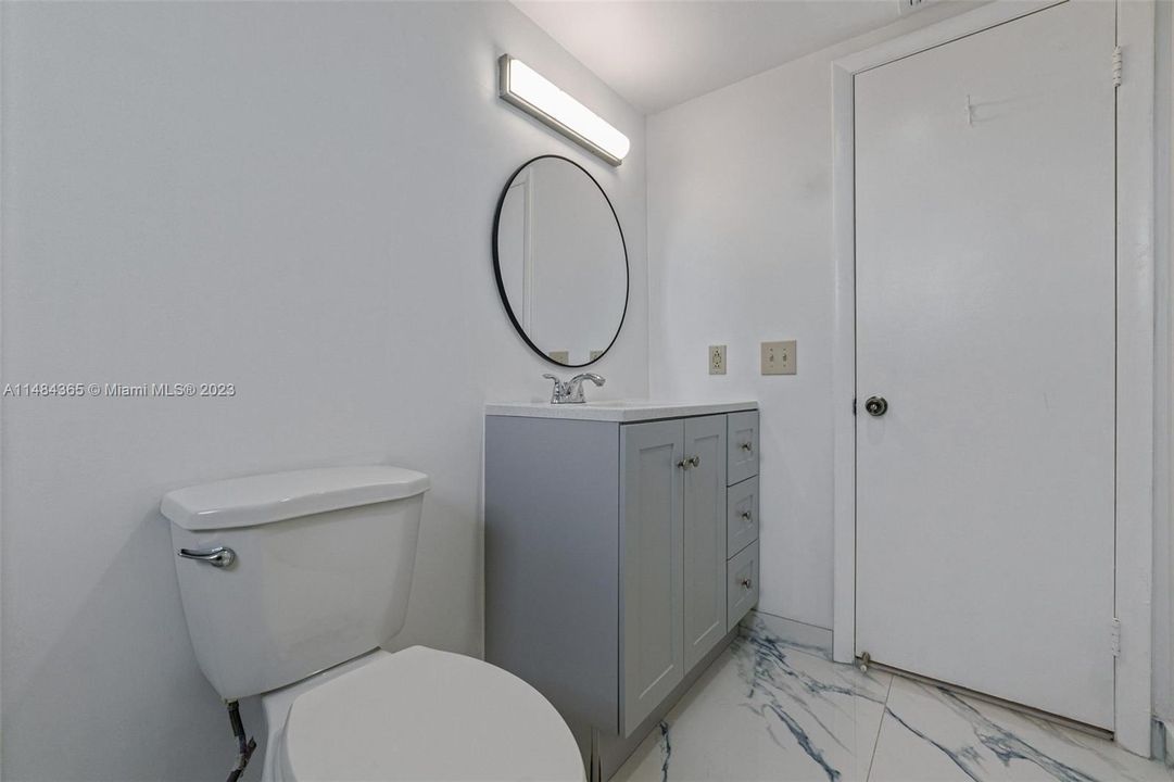 Recently Rented: $2,200 (2 beds, 2 baths, 1190 Square Feet)