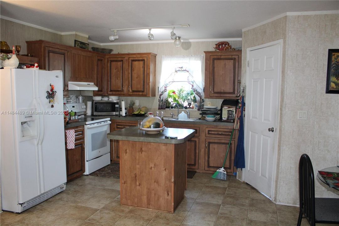 For Sale: $240,000 (3 beds, 2 baths, 0 Square Feet)