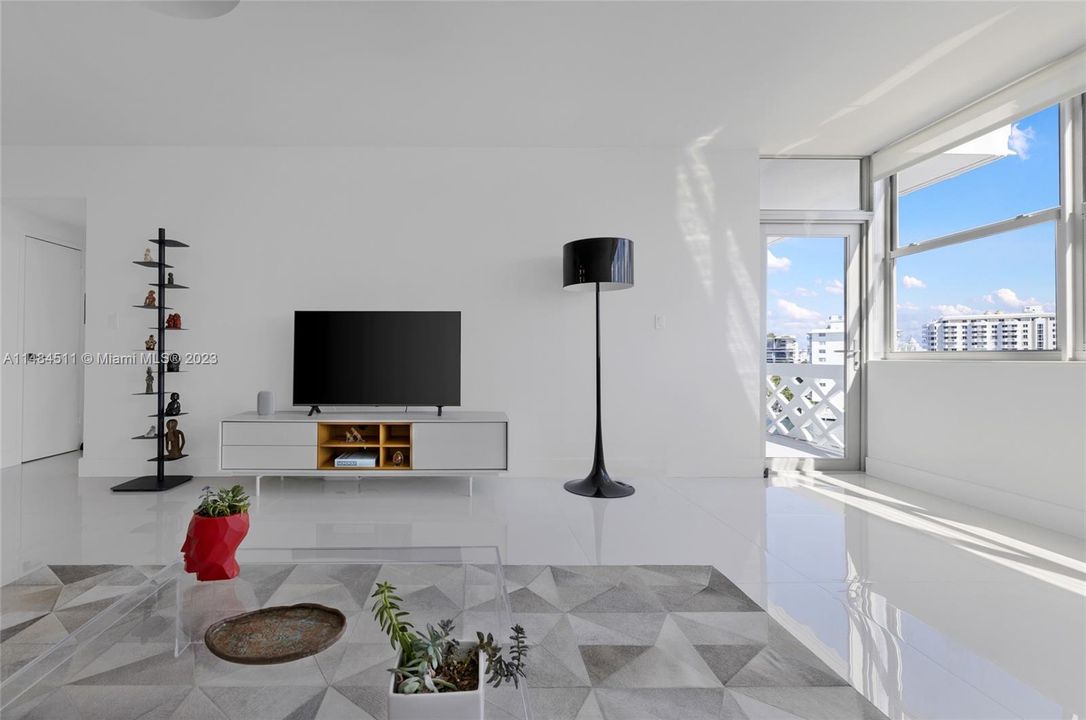 Недавно продано: $690,000 (1 спален, 1 ванн, 897 Квадратных фут)