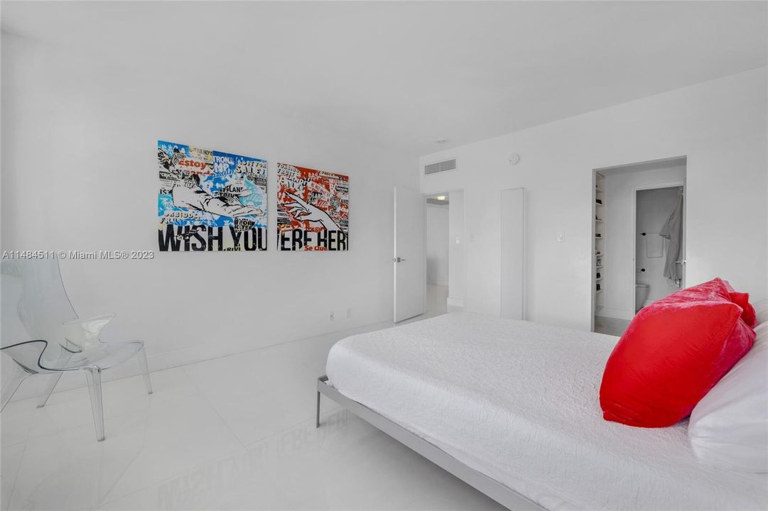 Недавно продано: $690,000 (1 спален, 1 ванн, 897 Квадратных фут)