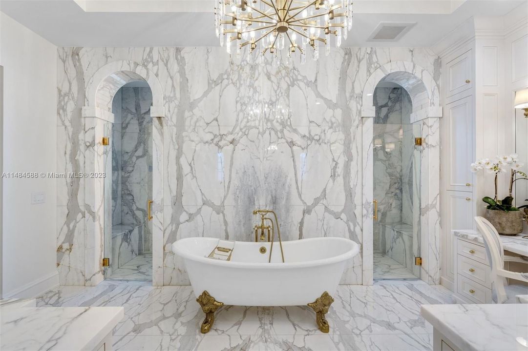 Недавно продано: $19,900,000 (6 спален, 7 ванн, 17740 Квадратных фут)