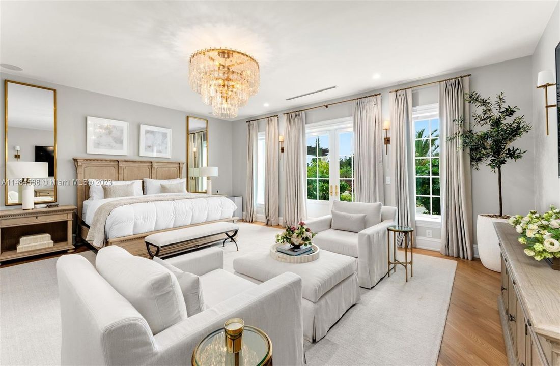 Недавно продано: $19,900,000 (6 спален, 7 ванн, 17740 Квадратных фут)