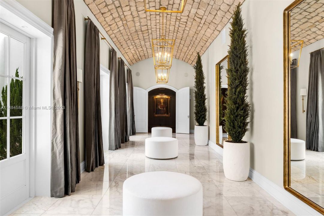 Недавно продано: $19,900,000 (6 спален, 7 ванн, 17740 Квадратных фут)