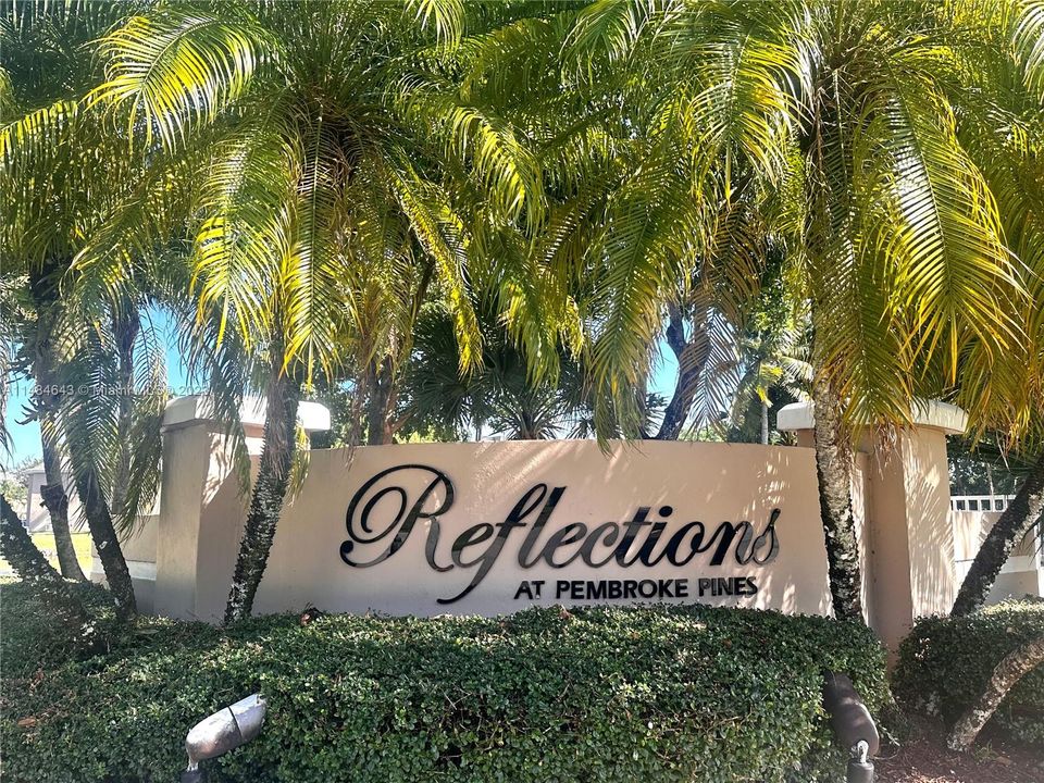 Recently Sold: $265,000 (2 beds, 2 baths, 854 Square Feet)
