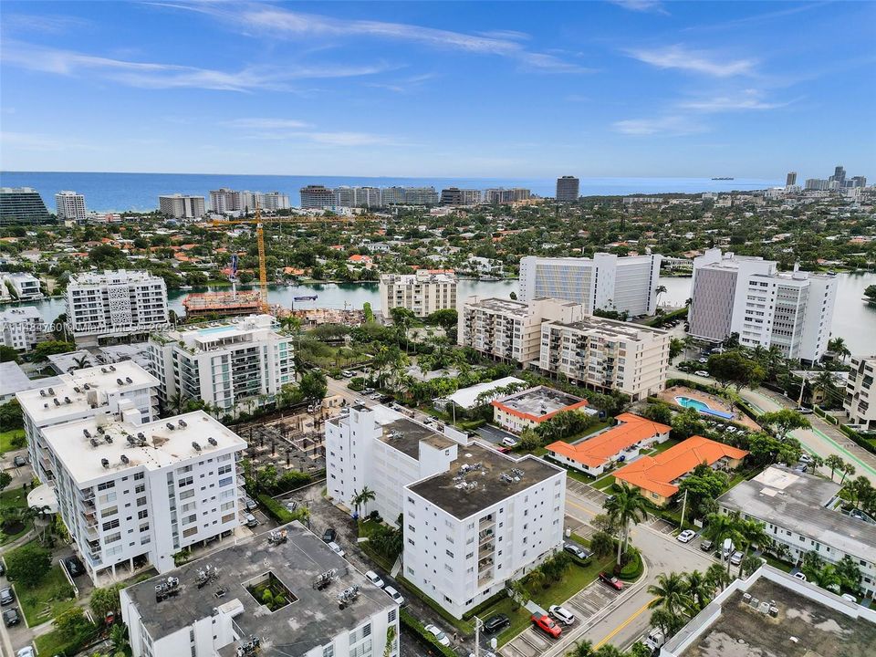 Vendido Recientemente: $395,000 (1 camas, 2 baños, 1275 Pies cuadrados)