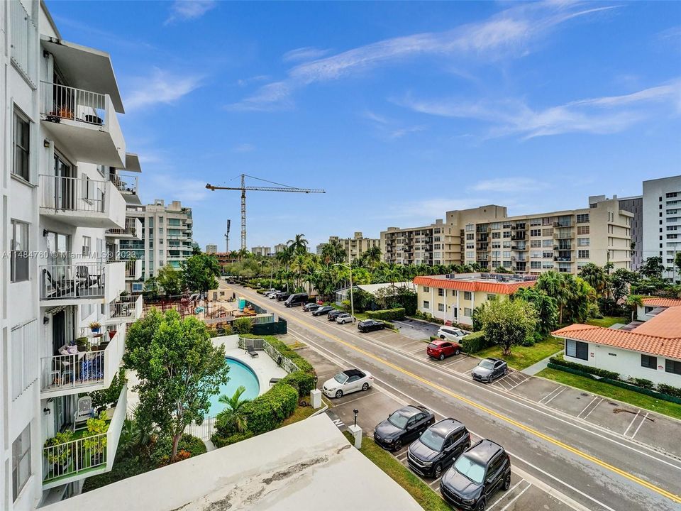 Vendido Recientemente: $395,000 (1 camas, 2 baños, 1275 Pies cuadrados)