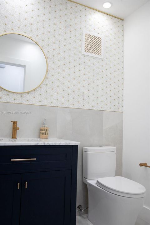 Vendido Recientemente: $1,589,000 (4 camas, 2 baños, 2691 Pies cuadrados)