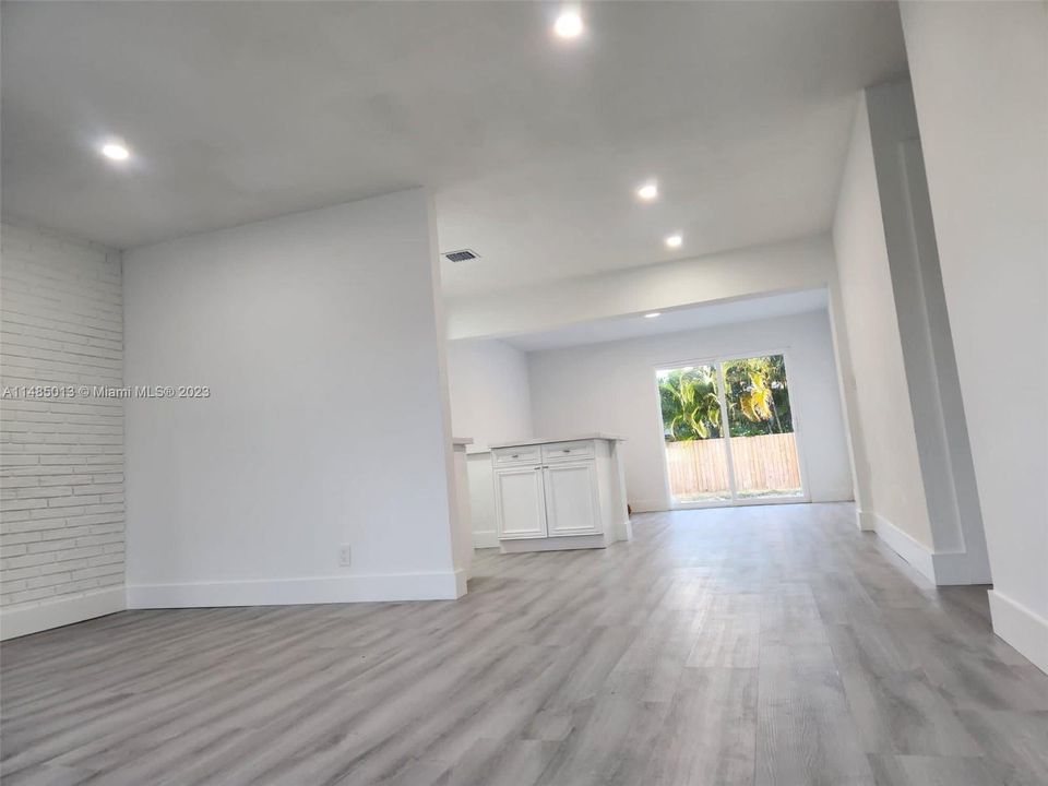 Recently Sold: $494,000 (3 beds, 2 baths, 0 Square Feet)