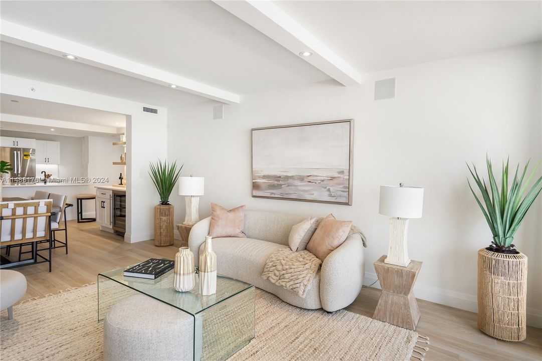 For Sale: $1,995,000 (2 beds, 2 baths, 1708 Square Feet)