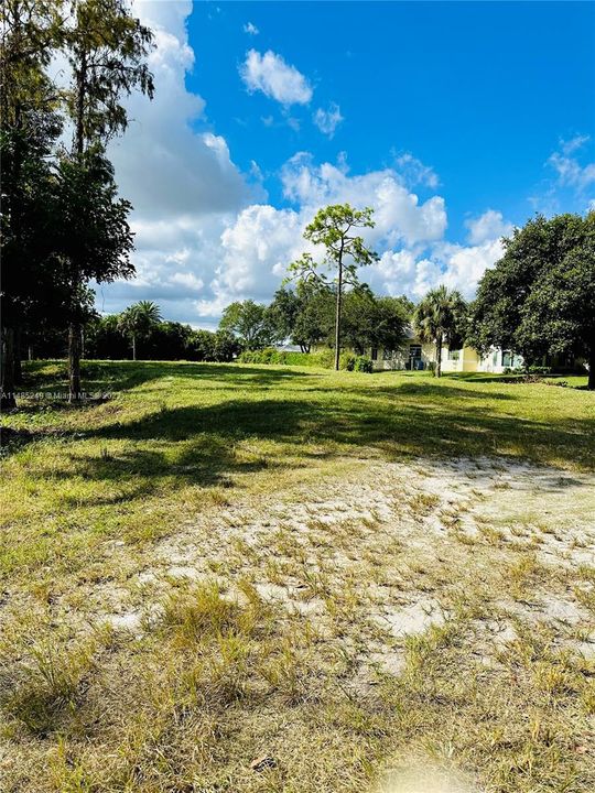 Recently Sold: $990,000 (1.00 acres)