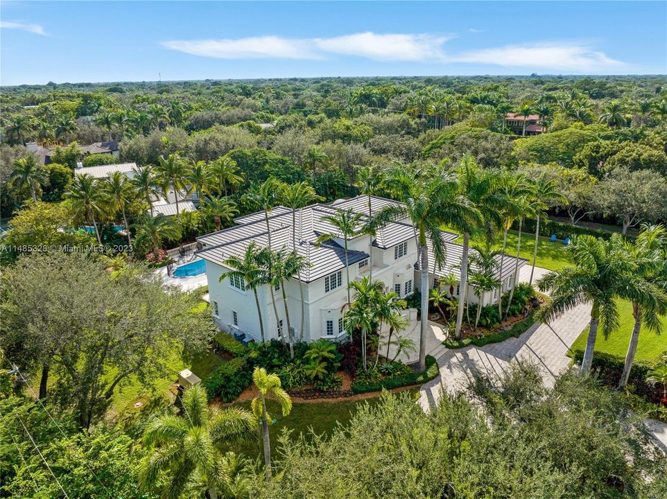 Недавно продано: $6,399,000 (5 спален, 5 ванн, 6634 Квадратных фут)