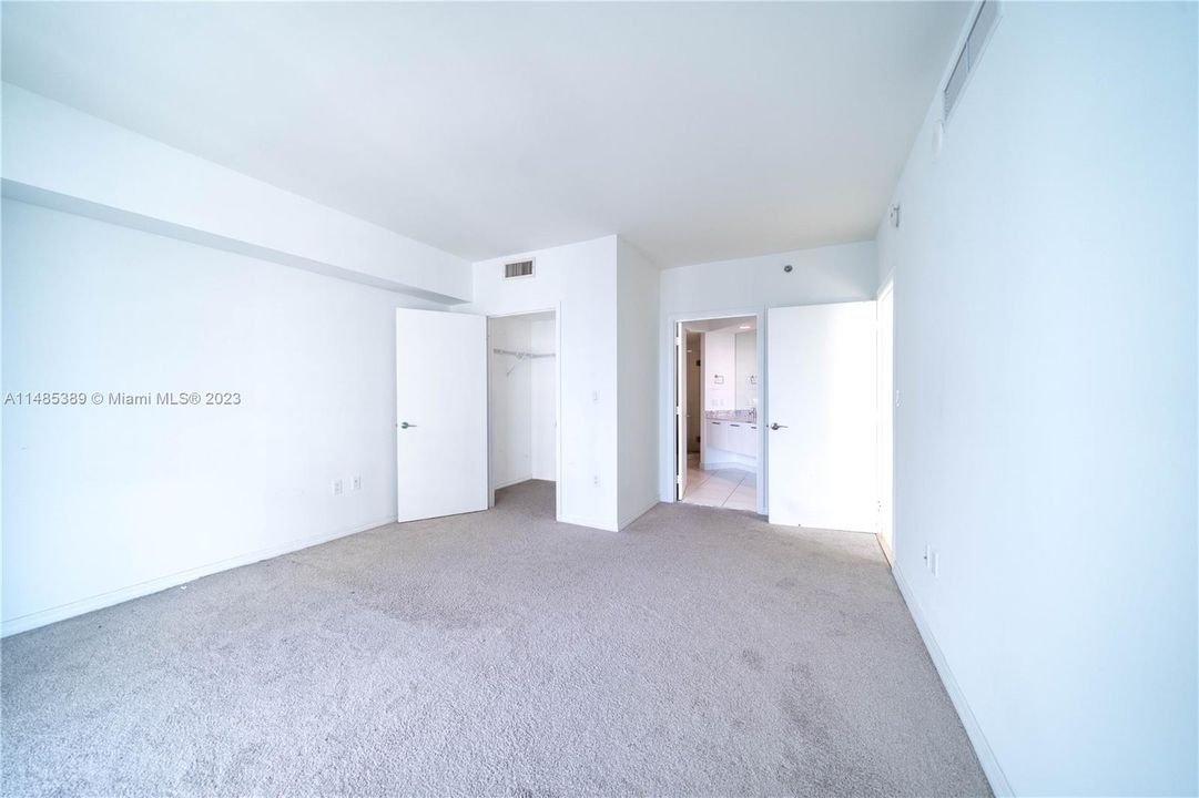 Недавно продано: $699,000 (2 спален, 2 ванн, 1200 Квадратных фут)