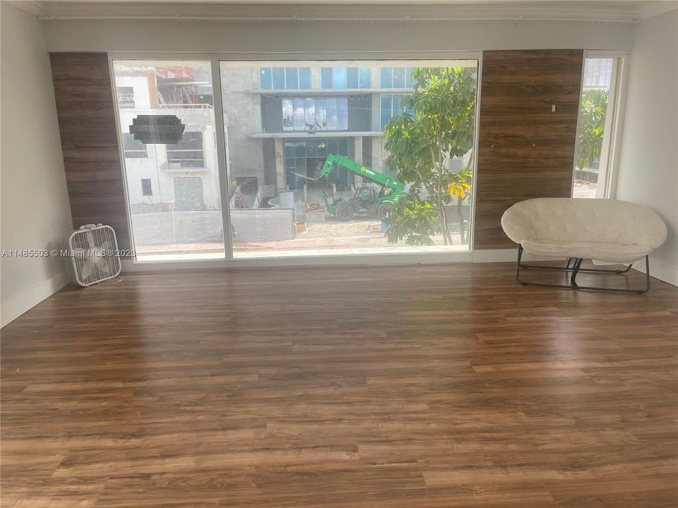 Recently Rented: $2,500 (2 beds, 2 baths, 1100 Square Feet)